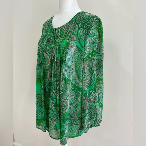 NWT Tommy Hilfiger Women’s Pintuck‎ Pleat Paisley Blouse Size XL - Picture 4 of 10